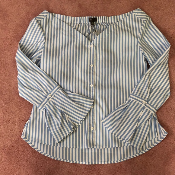 Highline Off the shoulder blouse - Picture 2 of 4